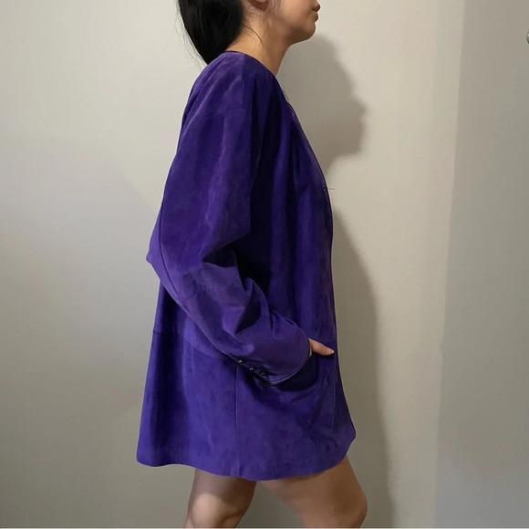 💜 Vintage Woman’s Danier Suede Purple Coat - Size Medium 💜 - Picture 4 of 12